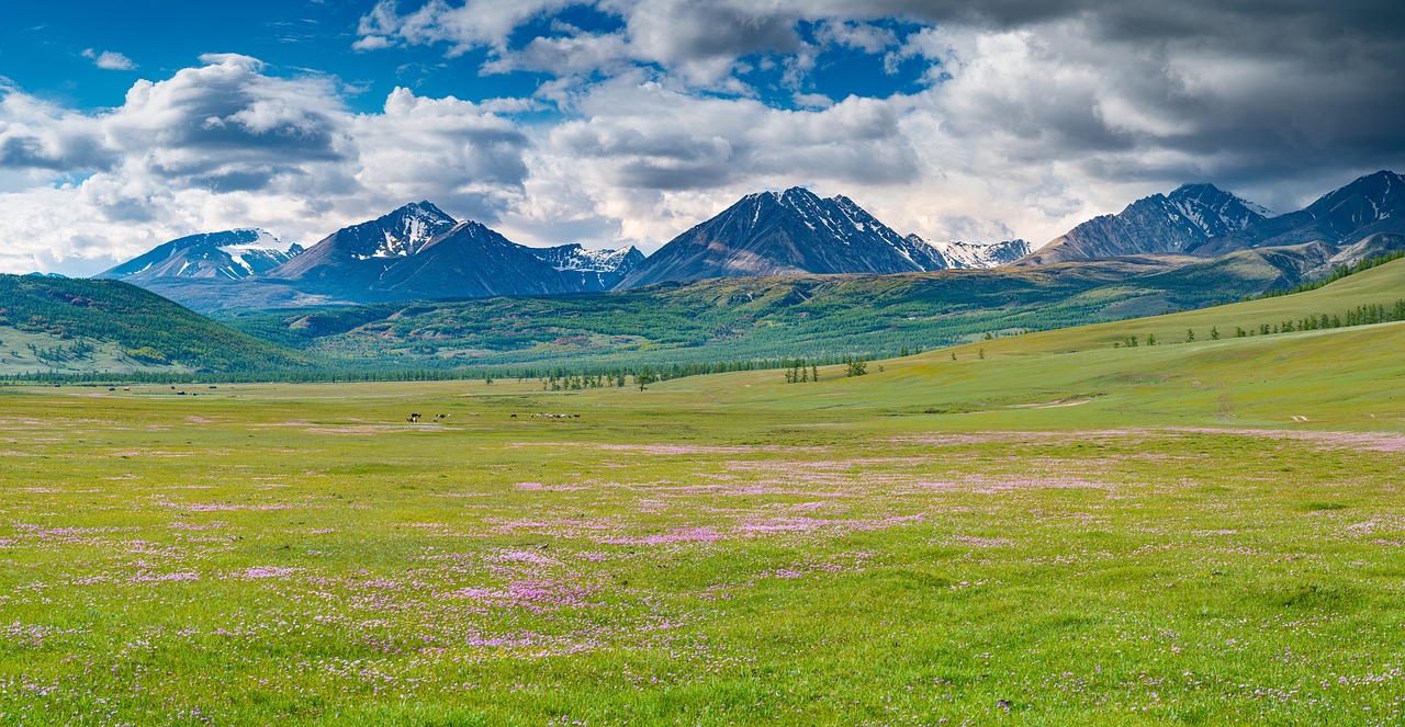 The Untamed Corners of Mongolia’s Altai Mountains